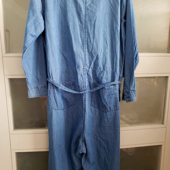 Jean Jumpsuit - Picture 2 of 4